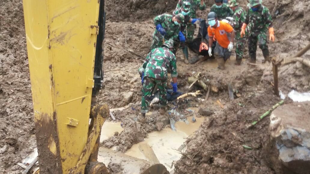 Jasad Gagahube, Korban Longsor  Sangihe yang ke-5 Ditemukan